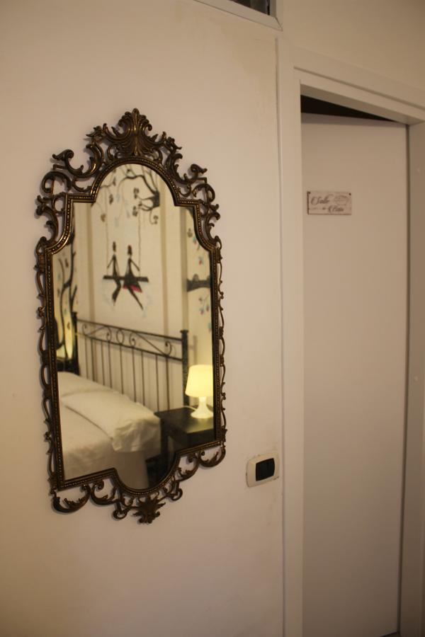 Al 68 Di Piazza Cavour Bed & Breakfast Napoli