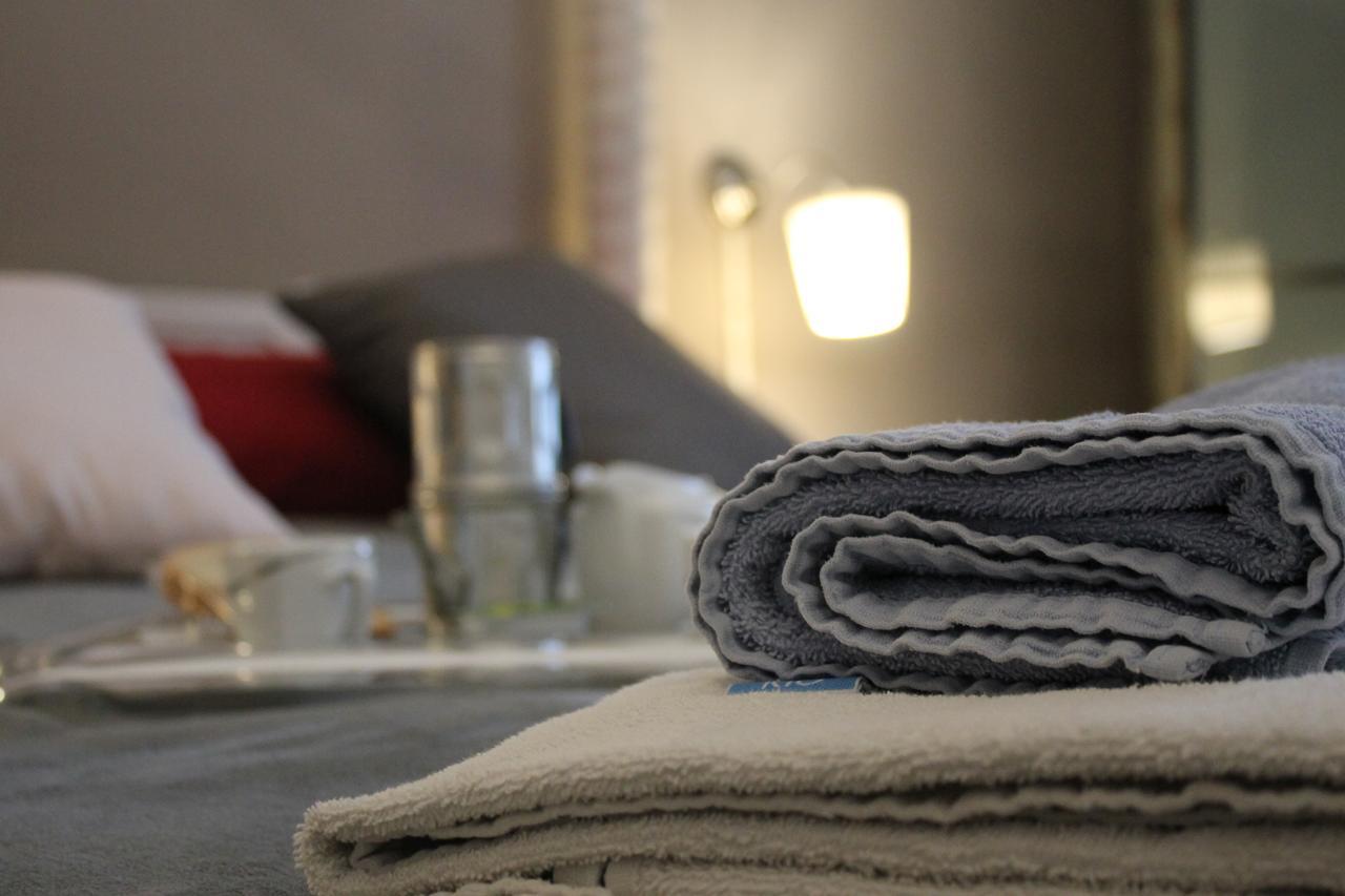 Al 68 Di Piazza Cavour Bed & Breakfast Napoli